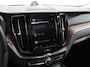 Volvo XC60 2.0 T6 398pk Plug-in hybrid AWD Ultimate Dark Bowers &Wilkins Premium Sound system Navigatie Google Panorama dak Camera Extra Getint glas Stoelen met massage functie