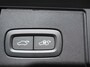 Volvo XC60 2.0 T6 398pk Plug-in hybrid AWD Ultimate Dark Bowers &Wilkins Premium Sound system Navigatie Google Panorama dak Camera Extra Getint glas Stoelen met massage functie