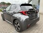 Toyota Yaris HYBRID 115 DYNAMIC COMFORT-PACK STOEL/STUURVERW BLIND-SPOT PARK-SENSOREN APPLE/ANDROID NAVI CLIMA AD-CRUISE