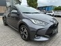 Toyota Yaris HYBRID 115 DYNAMIC COMFORT-PACK STOEL/STUURVERW BLIND-SPOT PARK-SENSOREN APPLE/ANDROID NAVI CLIMA AD-CRUISE
