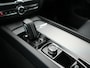 Volvo XC60 T8 AWD R-Design LONG RANGE PHEV 455pk Dealer O.H. | Trekhaak Af Fabriek | Panodak | Adaptive Cruise | 360 Camera | Harman / Kardon | Keyless | Stuur Verwarmd | Google Assistent | Apple Carplay | DAB |