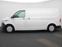 Volkswagen Transporter 2.0 TDI L2H1 150PK | Automaat | Airco | Navigatie | Trekhaak | Cruise Control | DAB+ | Sortimo | Stoelverwarming | Achteruitrijcamera | Parkeersensoren Achter |