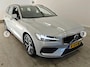 Volvo V60 2.0 B3 Essential Orig. NL/FaceLift/Leder/Winter Pakket