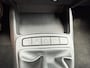 Hyundai i10 1.0 Premium / Airco / Navi / Cruise Control / Trekhaak / Achteruirij camera / Stuur & Stoelverw. /