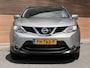 Nissan Qashqai 1.2 N-Connecta Panodak / Navi / 360* Camera / Lm Velgen / Trekhaak