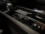 Volvo XC60 T6 AWD Recharge Plus Dark | Trekhaak | Harman Kardon | All Season banden | Stoelverwarming voor+achter | Stuurwielverwarming | Standkachel met Volvo On Call App | Cruise Control | Elektrische voorstoelen geheugen | Lederen bekleding | Zitting verlenging voorstoelen | Schuifdak | Parkeercamera | Google Infotainment | 19 Inch | Keyless Drive | Parkeersensoren voor+achter | Privacy Glass | DAB Radio | Apple Carplay/Android Auto | Draadloos telefoon opladen | Volvo On Call met mobiele App functie | Platinum Grey Metallic |