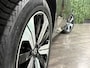 Volvo XC60 T6 AWD Recharge Plus Dark | Trekhaak | Harman Kardon | All Season banden | Stoelverwarming voor+achter | Stuurwielverwarming | Standkachel met Volvo On Call App | Cruise Control | Elektrische voorstoelen geheugen | Lederen bekleding | Zitting verlenging voorstoelen | Schuifdak | Parkeercamera | Google Infotainment | 19 Inch | Keyless Drive | Parkeersensoren voor+achter | Privacy Glass | DAB Radio | Apple Carplay/Android Auto | Draadloos telefoon opladen | Volvo On Call met mobiele App functie | Platinum Grey Metallic |