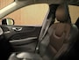 Volvo XC60 T6 AWD Recharge Plus Dark | Trekhaak | Harman Kardon | All Season banden | Stoelverwarming voor+achter | Stuurwielverwarming | Standkachel met Volvo On Call App | Cruise Control | Elektrische voorstoelen geheugen | Lederen bekleding | Zitting verlenging voorstoelen | Schuifdak | Parkeercamera | Google Infotainment | 19 Inch | Keyless Drive | Parkeersensoren voor+achter | Privacy Glass | DAB Radio | Apple Carplay/Android Auto | Draadloos telefoon opladen | Volvo On Call met mobiele App functie | Platinum Grey Metallic |