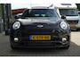 MINI Clubman 2.0 Cooper S Chili Serious Business Chilli LEER/PANO/LED/STOEL VERW/VERW VOORRUIT/SPORTSTOEL/NAVI PRO/TREKHAAK