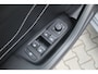 Volkswagen Arteon Shooting Brake 1.4 TSI eHybrid Elegance Business+ | Incl. 12 maanden garantie | Trekhaak | Schuif/kantel dak | Stoelen verwarmd | Achteruitrijcamera | Parkeersensoren | Apple carplay/Android auto | Climate control | Adaptive cruise control | Airco | Bluetooth | DAB | Lichtmetalen velgen