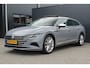Volkswagen Arteon Shooting Brake 1.4 TSI eHybrid Elegance Business+ | Incl. 12 maanden garantie | Trekhaak | Schuif/kantel dak | Stoelen verwarmd | Achteruitrijcamera | Parkeersensoren | Apple carplay/Android auto | Climate control | Adaptive cruise control | Airco | Bluetooth | DAB | Lichtmetalen velgen