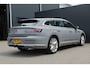 Volkswagen Arteon Shooting Brake 1.4 TSI eHybrid Elegance Business+ | Incl. 12 maanden garantie | Trekhaak | Schuif/kantel dak | Stoelen verwarmd | Achteruitrijcamera | Parkeersensoren | Apple carplay/Android auto | Climate control | Adaptive cruise control | Airco | Bluetooth | DAB | Lichtmetalen velgen