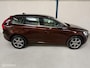 Volvo XC60 2.0 T5 FWD Momentum LEER / NL-AUTO