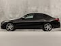 Mercedes-Benz C-klasse 200 AMG Sport 184Pk Automaat (APPLE CARPLAY, GROOT NAVI, STOELVERWARMING, LEDER, ZWART HEMEL, SPORTSTOELEN, SFEERVERLICHTING, GETINT GLAS, NIEUWSTAAT)