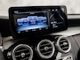 Mercedes-Benz C-klasse 200 AMG Sport 184Pk Automaat (APPLE CARPLAY, GROOT NAVI, STOELVERWARMING, LEDER, ZWART HEMEL, SPORTSTOELEN, SFEERVERLICHTING, GETINT GLAS, NIEUWSTAAT)