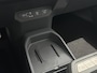 Kia EV3 GT-Line 81.4 kWh | Stoelverwarming voor/achter | stuurverwarming | Dode hoek assistent | Achteruitrijcamera | Elektrische achterklep | Adaptive cruise | Schuif- kanteldak | Carplay | Premium sound system | 19'' Lichtemetalen velgen |