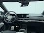 Kia EV3 GT-Line 81.4 kWh | Stoelverwarming voor/achter | stuurverwarming | Dode hoek assistent | Achteruitrijcamera | Elektrische achterklep | Adaptive cruise | Schuif- kanteldak | Carplay | Premium sound system | 19'' Lichtemetalen velgen |