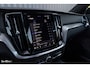 Volvo V60 2.0 T8 Plug-in hybrid AWD Ultimate Dark Long range | Panorama dak | Adaptieve cruise | Blis | Memory | Harman Kardon |