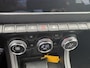 Renault Captur 1.6 E-Tech Plug-in Hybrid 160 Intens | Trekhaak | Groot scherm | Stoelverwarming voor | Camera achter |