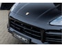 Porsche Cayenne 3.0 E-Hybrid ACC Pano PDLS+ GTS Stoelvent. Sport Chrono Alcant.Hemel Luchtv.