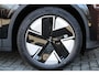Polestar 2 Long Range Single Motor Plus 82 kWh Pilot Pack | 360 Graden Camera | Harman/Kardon audiosysteem | Warmtepomp | Panoramisch dak | Polestar Digital Key | Verwarmbare Voorstoelen | verwarmbaar Stuurwiel |