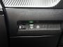 Peugeot e-2008 EV Blue Lease Allure 50 kWh | Navigatie | ACCU 90% | Apple Carplay/Android Auto | Climate Control |