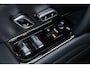Land Rover Range Rover SV 3.0 P550e SV | Sunrise Copper Satin | Executive Class Seats | Meridian Signature | Body and Soul Stoelen | 23 Inch