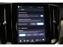 Volvo V60 T8 Plug-in hybrid Plus Dark | ACC | 360° Camera | BLIS | Keyless | Stoel+Stuurverwarming | Getint Glas