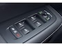Volvo V60 T8 Plug-in hybrid Plus Bright | ACC | Panoramadak | 360° Camera | Head-Up | Harman/Kardon | Stoelventilatie | Keyless | 19 Inch