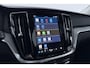 Volvo V60 T8 Plug-in hybrid Plus Bright | ACC | Panoramadak | 360° Camera | Head-Up | Harman/Kardon | Stoelventilatie | Keyless | 19 Inch