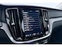 Volvo V60 T8 Plug-in hybrid Plus Bright | ACC | Panoramadak | 360° Camera | Head-Up | Harman/Kardon | Stoelventilatie | Keyless | 19 Inch