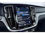Volvo V60 T8 Plug-in hybrid Plus Bright | ACC | Panoramadak | 360° Camera | Head-Up | Harman/Kardon | Stoelventilatie | Keyless | 19 Inch