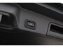 Land Rover Range Rover Evoque 1.5 P300e AWD R-Dynamic SE | Stoel+Stuurverwarming | Camera | 20 Inch | Getint Glas | Keyless