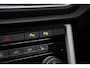 Volkswagen T-Roc Cabrio 1.5 TSI Navi Virtual C. Camera Beats PDC Stuurverwarming LED Stoelverwarming Climate Lederen dashboard LM velgen