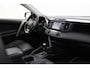 Toyota RAV4 2.5 Hybrid Executive Business | Panoramadak | Trekhaak | Leder | JBL | Dodehoek detectie | Stoelverwarming | Navigatie | 360 camera | Keyless | Adaptive Cruise | LED | 18 inch