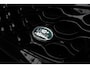 Land Rover Discovery Sport 1.5 P270e PHEV Dynamic S Panodak Leer Navi Camera PDC LM velgen Elektr. achterklep Elektr. trekhaak Meridian Soundsystem Climate Memory seats Stoelverwarming voor & achter LM velgen SOH: 98,2%