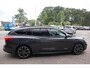 Ford Focus Wagon 125PK ST-LINE BUSINESS TREKHAAK WINTERPACK AD-CRUISE 18"LM-VELGEN KEYLESS P-SENSOREN