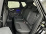 Audi Q4 e-tron 40 77 kWh S-Line #RS-Leder | Black-Edition | ACC | Sfeerverlichting | Virtual-Cockpit | Stoelverwarming | 3-Zone Clima | Virtual-Cockpit | Camera | LED | Getint Glas | Carplay | Autom. Parkeren |