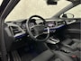 Audi Q4 e-tron 40 77 kWh S-Line #RS-Leder | Black-Edition | ACC | Sfeerverlichting | Virtual-Cockpit | Stoelverwarming | 3-Zone Clima | Virtual-Cockpit | Camera | LED | Getint Glas | Carplay | Autom. Parkeren |