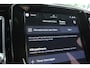 Volvo XC40 Recharge Core 70kWh | All-Season Banden | Stuurverwarming | Stoelverwarming | Connect Microtech/Nubuck Bekleding | Thunder Grey Metallic Lak | Apple Carplay | Android Auto | Preconditioning Met Timerfunctie | Parkeersensoren | Achteruitrijcamera | Lendensteun | Getint Glas Achter | Cruise Control |