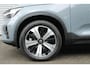 Volvo XC40 Recharge Core 70kWh | All-Season Banden | Stuurverwarming | Stoelverwarming | Connect Microtech/Nubuck Bekleding | Thunder Grey Metallic Lak | Apple Carplay | Android Auto | Preconditioning Met Timerfunctie | Parkeersensoren | Achteruitrijcamera | Lendensteun | Getint Glas Achter | Cruise Control |