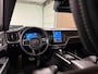 Volvo XC60 B5 Plus Dark | Trekhaak | Schuifdak | Parkeercamera | Stoelverwarming | Lederen Dashboard | Elektrische voorstoelen geheugen | Google Infotainment | R-Design contourstoelen met wit stiksel en bies | Zitting verlenging voorstoelen | Offblack hemelbekleding | Keyelss Drive | 21 Inch | Cruise Control | Elektrisch bedienbare achterklep | Draadloos telefoon opladen | Parkeersensoren voor+achter | Privacy Glass | DAB Radio | Alarm Klasse III | Apple Carplay/Android Auto | Volvo On Call met mobiele App functie | Thunder Grey Metallic |