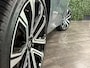 Volvo XC60 B5 Plus Dark | Trekhaak | Schuifdak | Parkeercamera | Stoelverwarming | Lederen Dashboard | Elektrische voorstoelen geheugen | Google Infotainment | R-Design contourstoelen met wit stiksel en bies | Zitting verlenging voorstoelen | Offblack hemelbekleding | Keyelss Drive | 21 Inch | Cruise Control | Elektrisch bedienbare achterklep | Draadloos telefoon opladen | Parkeersensoren voor+achter | Privacy Glass | DAB Radio | Alarm Klasse III | Apple Carplay/Android Auto | Volvo On Call met mobiele App functie | Thunder Grey Metallic |