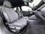 Peugeot e-2008 GT Avantage 54 kWh 156pk | Accu 98% | Navigatie | 360 camera | Cruise control adaptief | Lichtmetalen velgen | Full LED koplampen | Keyless entry | Apple Carplay en Android auto draadloos