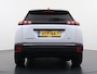 Peugeot e-2008 GT Avantage 54 kWh 156pk | Accu 98% | Navigatie | 360 camera | Cruise control adaptief | Lichtmetalen velgen | Full LED koplampen | Keyless entry | Apple Carplay en Android auto draadloos