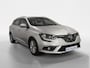 Renault Megane Estate 1.3 TCe Limited AIRCO NAVI CAMERA KEYLESS CRUISE CONTROL LM VELGEN 360PARKEER SENSOREN 9,3' SCHERM ZEER NETTE AUTO DEALER ONDERHOUDEN.