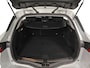 Renault Megane Estate 1.3 TCe Limited AIRCO NAVI CAMERA KEYLESS CRUISE CONTROL LM VELGEN 360PARKEER SENSOREN 9,3' SCHERM ZEER NETTE AUTO DEALER ONDERHOUDEN.