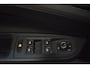 Volkswagen Golf 1.0 TSI Life + Led koplampen|Parkeersensoren|Sfeerverlichting|Bluetooth|