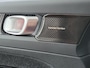 Volvo XC40 1.5 T3 R-DESIGN I WINTERPAKKET I HARMAN KARDON I P-CAMERA I LEDEREN BEKLEDING