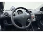 Peugeot 107 1.0-12V XS | Airco | Radio | Centrale deurvergrendeling | Elektrisch bedienbare ramen | CD-speler | Achteruitverwarming